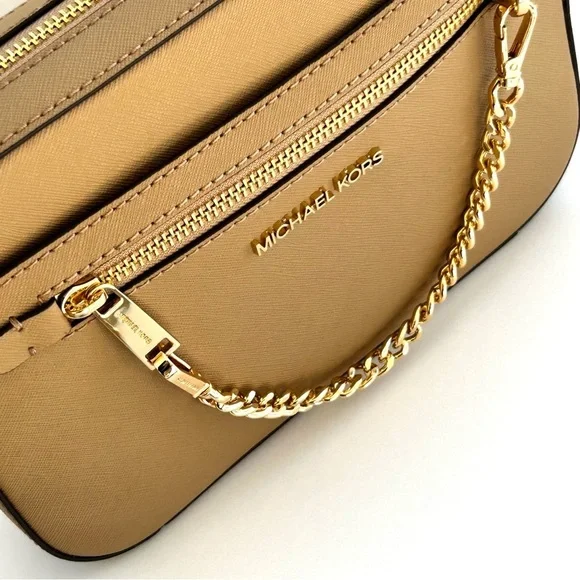 🌸NWT Michael Kors Jet Set Large Camel Crossbody With Chain - Picture 2 of 13